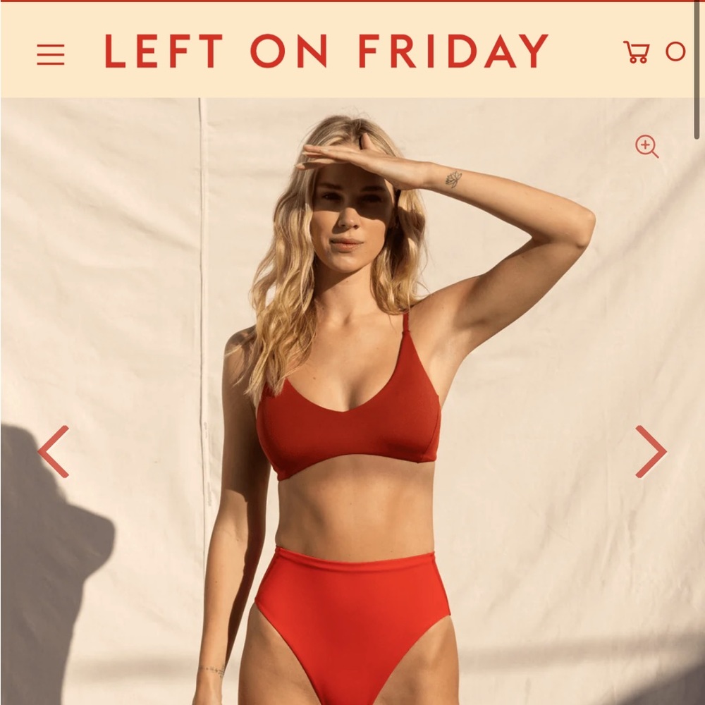Left on Friday hi hi bottom in red